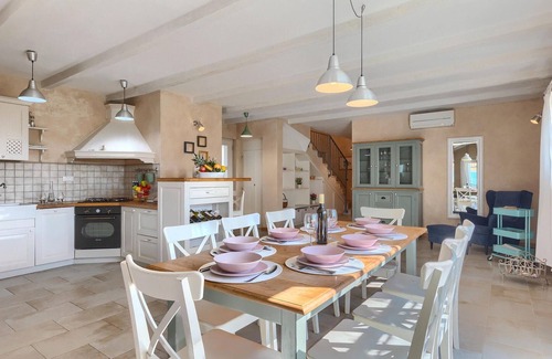 Fazana House | Beach front home in Pula with sauna