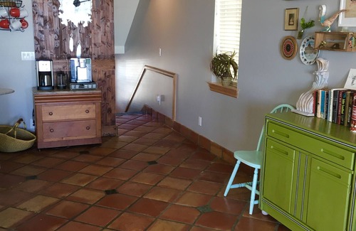 East End House | Beach Front Sleeps 10 Walking distance to everything