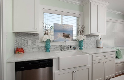 Tybee Island House | Beach Front South End, Designer Decorated, Dream Retreat on Tybee Island!