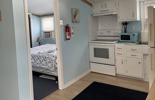 Point Pleasant Beach Cottage | Beach Getaway 😎 Beach Cottage Steps from the Beach Private parking