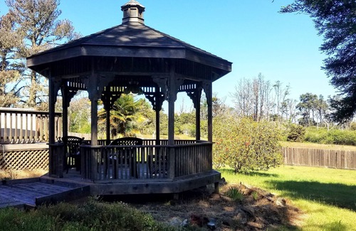 Cleone House | Beach Haven - MacKerricher State Park nearby - Ocean View Home & Guest House