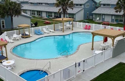 Port Aransas Condo | Beach Haven - Unit 1303- Located One Block from the Beach!