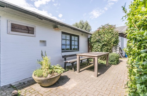 Westerdeichstrich Apartment | Beach House 2 - small but nice apartment