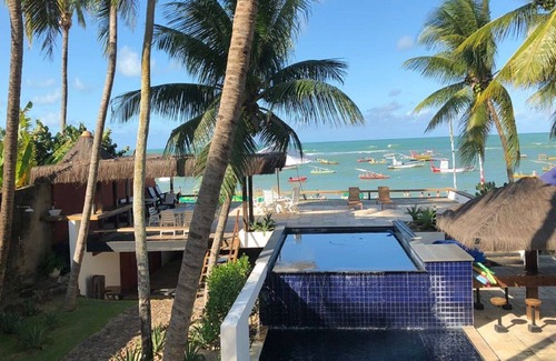 Centro House | BEACH HOUSE BY THE SEA WITH 09 SUITES AND SWIMMING POOL