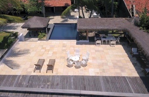 Centro House | BEACH HOUSE BY THE SEA WITH 09 SUITES AND SWIMMING POOL