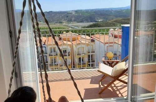Espartal Apartment | Beach House - Casa de Férias MONTE CLÉRIGO