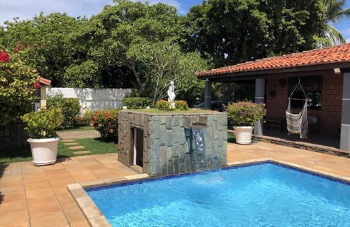 Itacimirim Cottage | Beach house in Itacimirim, close to Guarajuba and Praia do Forte. Cond. Closed.