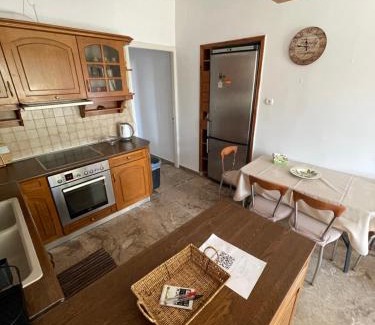 Nea Peramos Apartment | Beach House in Nea Peramos