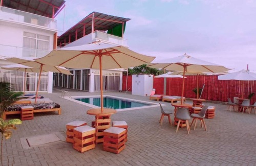 Zorritos House | Beach house in Zorritos with ocean view, family friendly and pet friendly.