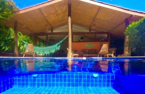 Prumirim House | Beach House Prumurim, nature close to the beach.