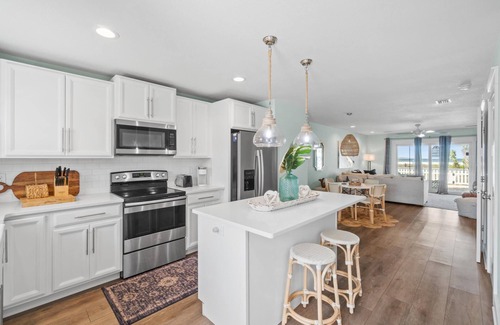 Port St. Joe House | Beach House - Turtle Tracks by PHG