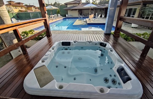 Boraceia House | Beach house with large pisicina, tennis court, squash and with 9 rooms.