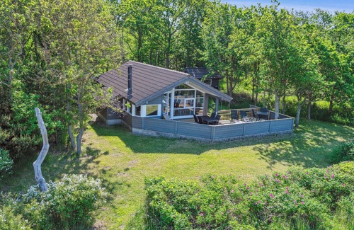 Sklskr House | Beach house with sea view of the Great Belt