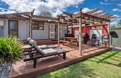Papamoa Beach House | Beach House with Spacious Backyard in Papamoa