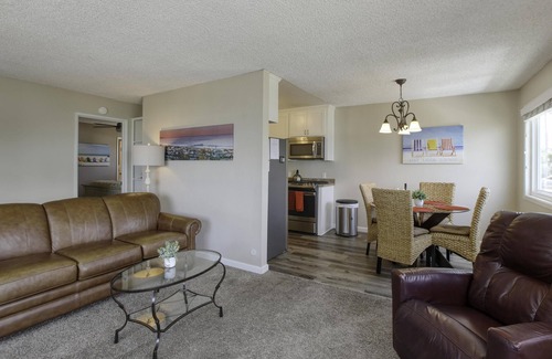 Downtown Condo | Beach just ten steps away.