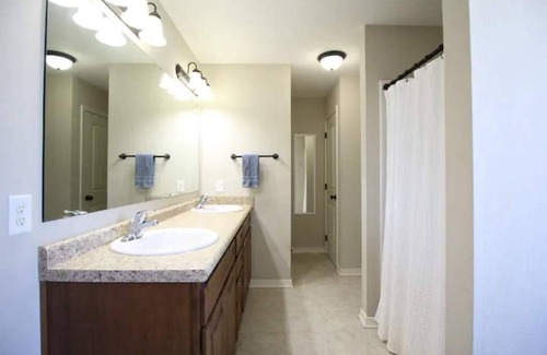 Navarre House | Beach, Kayaks, and Water Access!