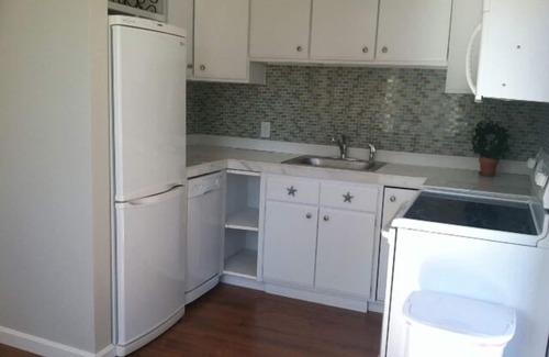 Bonnet Shores House | Beach Life! Walk/Bike to Kelly Beach Town Beach Passes Included PET FRIENDLY