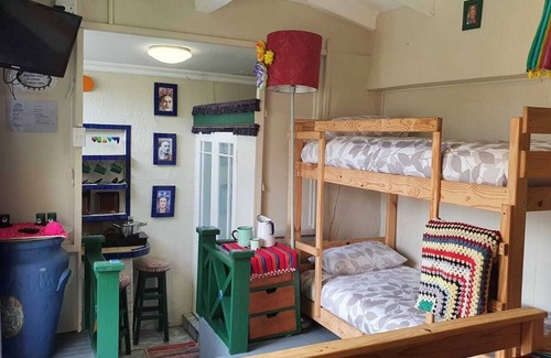 Strand House | Beach Manor - 22 Pax