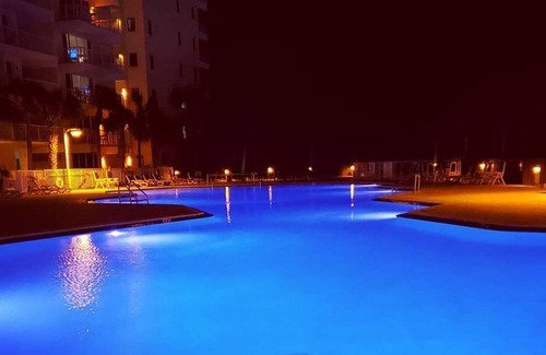 Fort Walton Beach Resort | Beach Paradise Right Outside Your Door