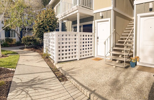 Eastside Santa Cruz Condo | Beach, pool, gym, wifi—everything included.