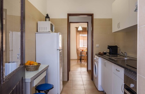 Armacao de Pera Apartment | "Beach Residence 01" with Terrace, Barbecue, Wi-Fi & Cable TV; Parking Available