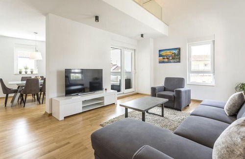 Strozanac Apartment | Beach Residence with pool and sea view