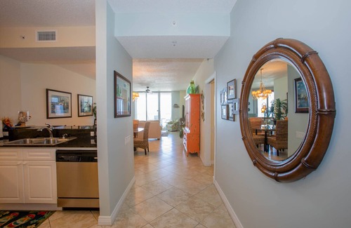 Navarre Beach Condo | BEACH SETUP Mar. thru Oct. June and July, Sat to Sat only. Sleeps 6 in beds.