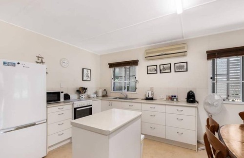 Innes Park House | Beach Shack by the Sea Innes Park