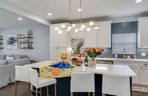 Mount Juliet House | Beach Side “Crabby Paddy", Luxury family retreat 6br 4+ bath w pool+hot tub