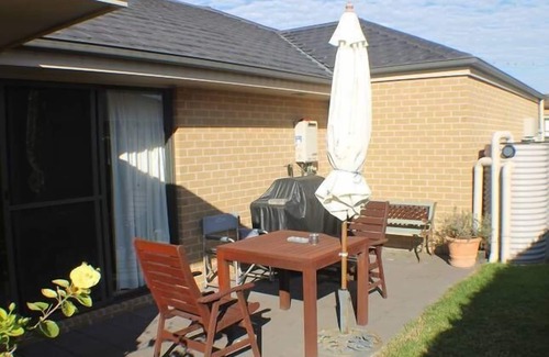 Tomakin House | Beach Side @ Tomakin