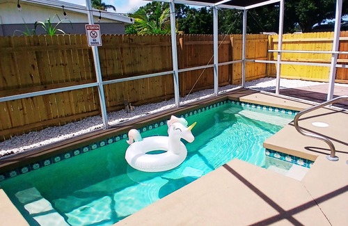 Bayshore Gardens House | Beach & Sports Haven w/Pool near AMI & IMG Academy