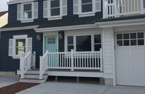 Brigantine Cottage | Beach, Sun and memories,n2nd Floor Unit, with private deck.