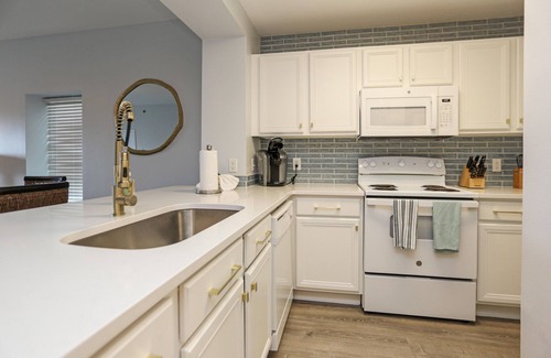 Waterside Village Condo | Beach View 2BR Condo in Waterside with Community Pool Sleeps 6 ~ Coastal Joy