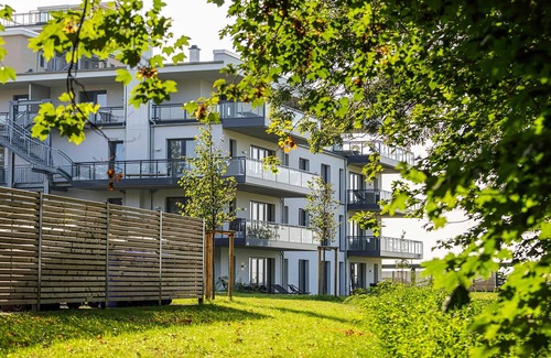 Ostseebad Wustrow Apartment | Beach view 5 star vacation apartment between the Baltic Sea and the Bodden