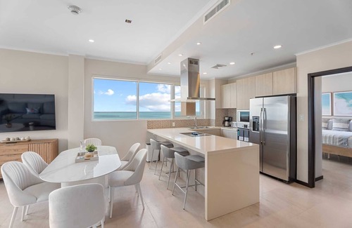 Eagle Beach Condo | Beach View - Vista Paradiso 2BR condo - LV410