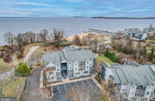 Betterton Condo | BEACH WITHOUT THE BUSTLE