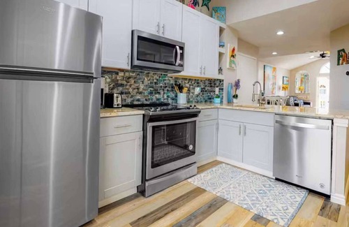 Corpus Christi Condo | Beachclub Summary: Go
