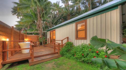 Lord Howe Island Bed & Breakfast | Beachcomber Lodge