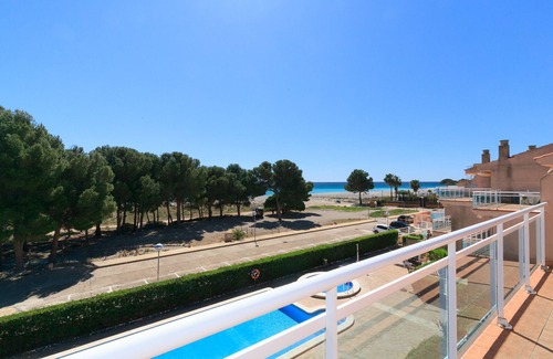 Vandellos i l'Hospitalet de l'Infant Apartment | Beachfront apartment perfect for small families · UHC ARCO DEL SOL 165