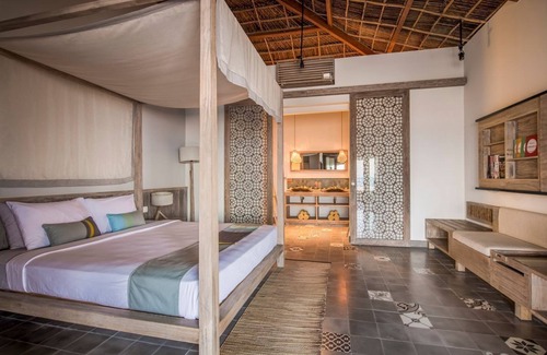 Central Mui Ne Beach Resort | Beachfront Bungalow - One Bedroom Resort, Sleeps 2