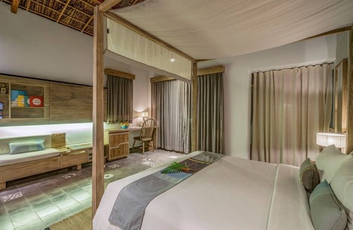 Central Mui Ne Beach Resort | Beachfront Bungalow - One Bedroom Resort, Sleeps 2