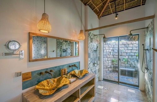 Central Mui Ne Beach Resort | Beachfront Bungalow - One Bedroom Resort, Sleeps 2