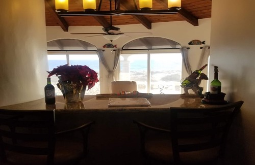 Puerto Penasco House | BEACHFRONT 2 BDRM 2 bath. Sleeps 6. PET Friendly & SECURE.