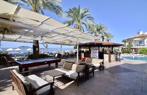 Fethiye City Center Apartment | Beachfront 2 bedroom apt in Sunset Beach Club Mermaid 30
