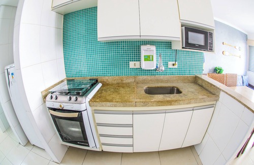 Tombo Apartment | Beachfront - 2 bedrooms + air conditioning, 2 bathrooms, living room, kitchen, 1 garage, Wi-Fi and bed linen
