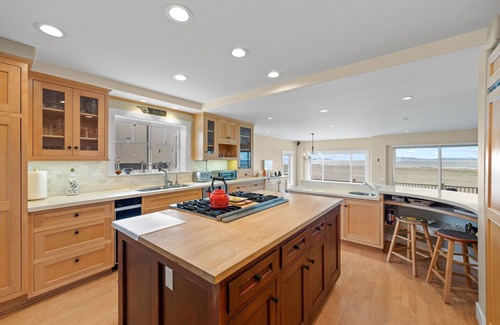 Hollywood Beach House | Beachfront abode with spacious deck, pool table, gas grill, smart TVs, & W/D