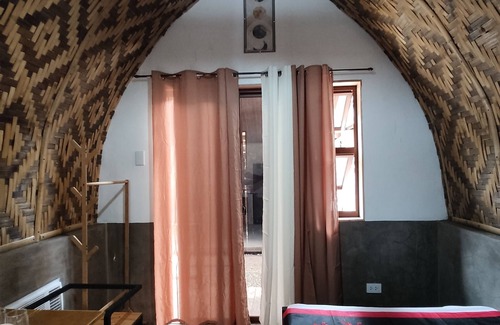 Boac Bed & Breakfast | Beachfront and along the Highway (Coastal road) With Common Kitchen