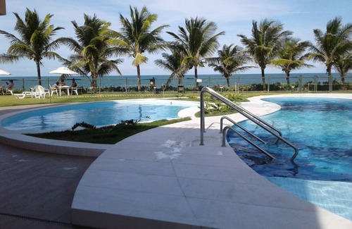 Centro Apartment | Beachfront and lots of leisure in Guarajuba. Ground floor 03 bedrooms