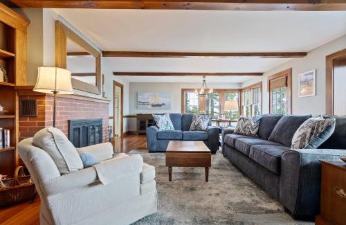 Southern Coast House | Beachfront and only 30 Steps To Beach