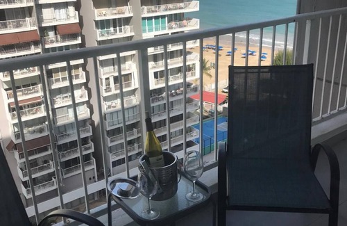 Isla Verde Apartment | Beachfront Apartment -Isla Verde- Carolina Coral Beach Apts